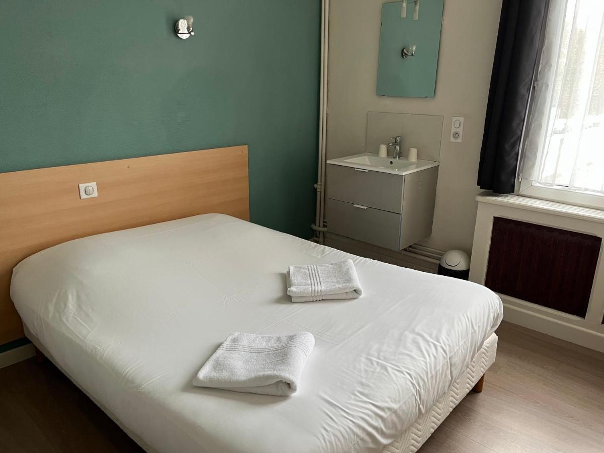 Hotel Aux Bons Amis Reims Esterno foto