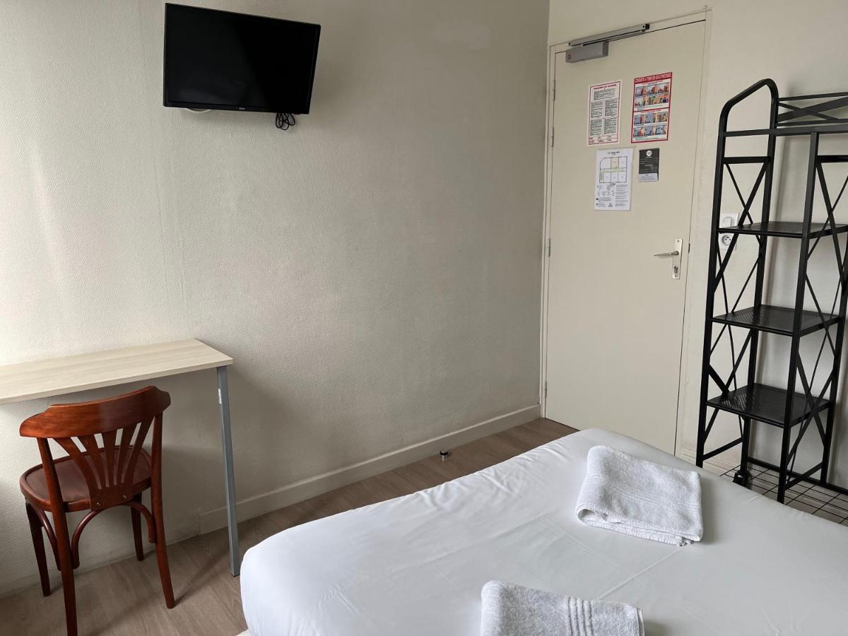 Hotel Aux Bons Amis Reims Esterno foto