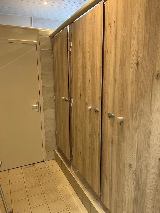 Hotel Aux Bons Amis Reims Esterno foto